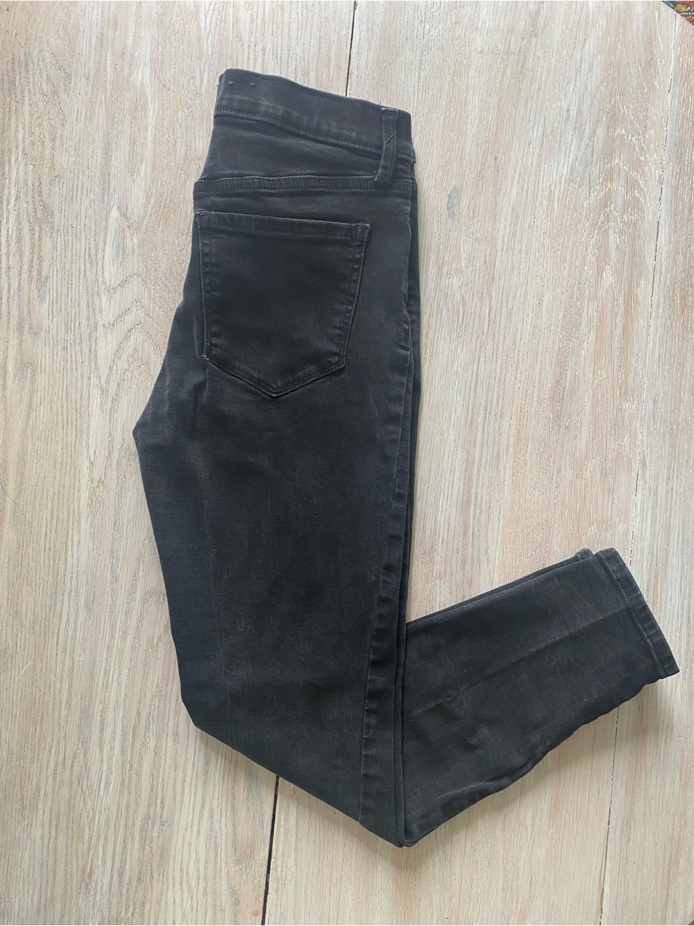 GAP Women's Black Skinny Jeans